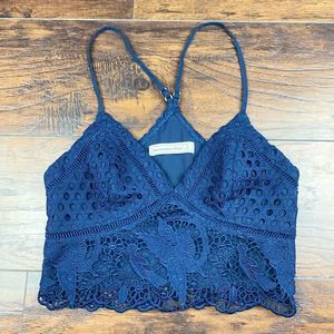 ABERCROMBIE & FITCH Lace Crochet Cropped Crop Top Festival Boho